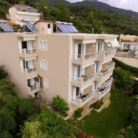 Filanthi Apartments 帕拉利亚维拉乔 外观 照片