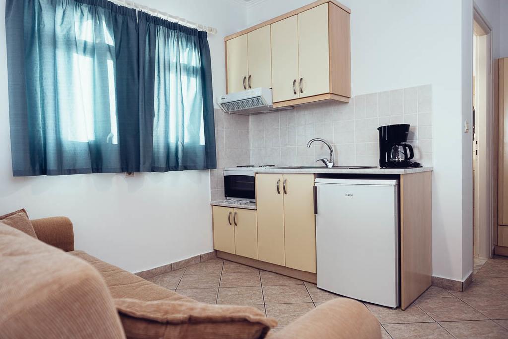 Filanthi Apartments 帕拉利亚维拉乔 外观 照片